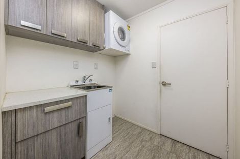 Photo of property in 32 Gracechurch Drive, Flat Bush, Auckland, 2016
