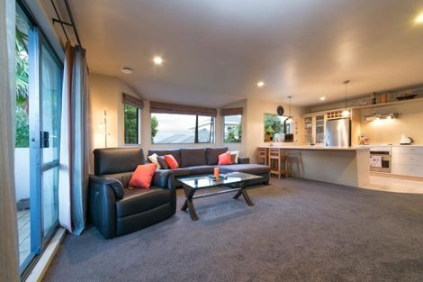 Photo of property in 45 Hogarth Rise, West Harbour, Auckland, 0618
