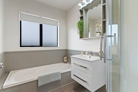 Photo of property in 31a Baird Street, Howick, Auckland, 2014