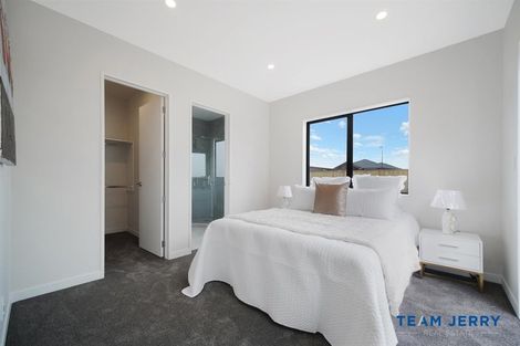 Photo of property in 99 Mutetai Road, Clarks Beach, 2122