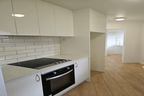 Photo of property in 71 Casuarina Road, Half Moon Bay, Auckland, 2012