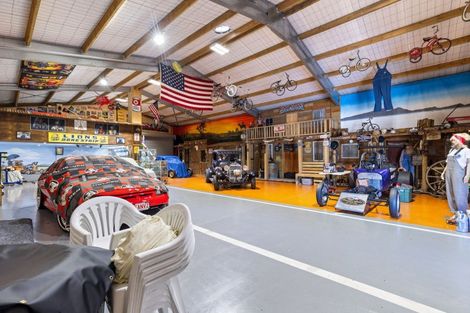 Photo of property in 456 Stoney Creek Road, Kelvin Grove, Palmerston North, 4470