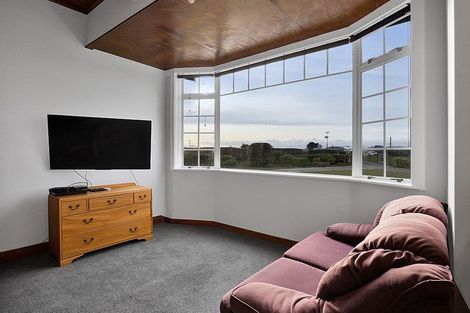 Photo of property in 22 Batten Road, Okaiawa, Hawera, 4671