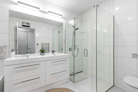 Photo of property in 76a Lismore Street, Wanaka, 9305