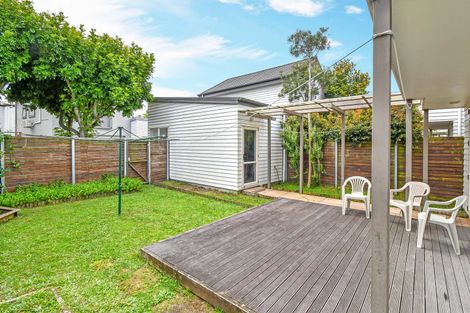 Photo of property in 53 Bruce Pulman Drive, Takanini, 2112