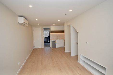 Photo of property in 3/139 Tirimoana Road, Te Atatu South, Auckland, 0602