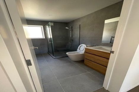 Photo of property in 30b Sorrel Crescent, Bucklands Beach, Auckland, 2012