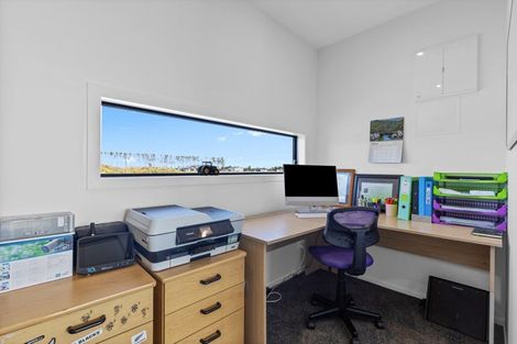 Photo of property in 299 Deans Road, Winton, 9782