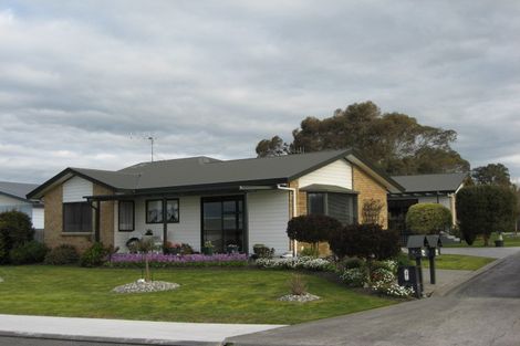 Photo of property in 8a Abbot Avenue, Waipawa, 4210