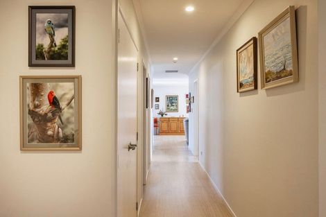 Photo of property in 6 Lees Cove, Karaka, Papakura, 2113