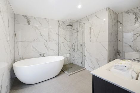 Photo of property in 21 Dublin Street, Queenstown, 9300