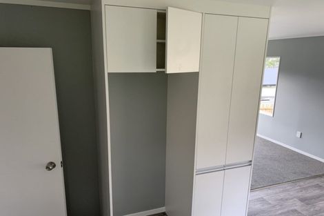 Photo of property in 12 Broadfield Street, Massey, Auckland, 0614