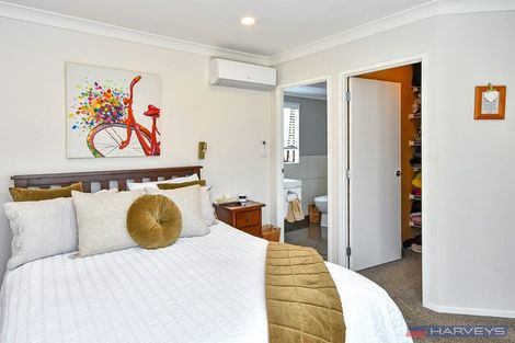 Photo of property in 49 Kuripaka Crescent, The Gardens, Auckland, 2105