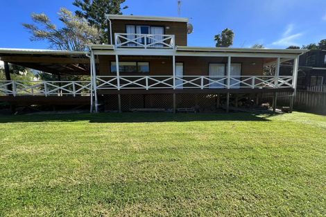 Photo of property in 2/24 Matipo Road, Mairangi Bay, Auckland, 0630