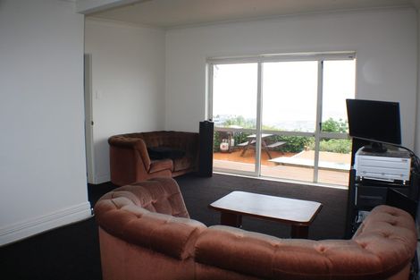 Photo of property in 71 Sutherland Road, Melrose, Wellington, 6023