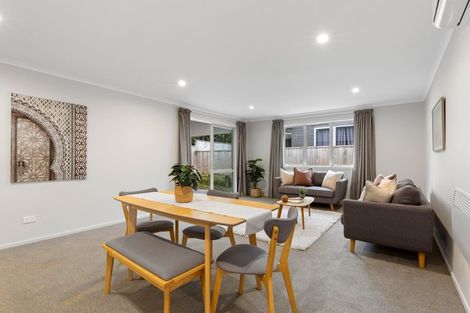 Photo of property in 10 Richardson Road, Omokoroa, 3114