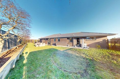 Photo of property in 24 Macdonald Heights, Feilding, 4702