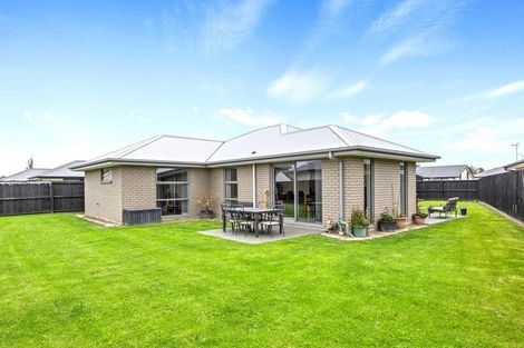 Photo of property in 15 Cleaver Street, Woodend, 7610