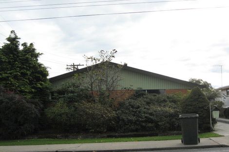 Photo of property in 63 Essex Street, Balclutha, 9230