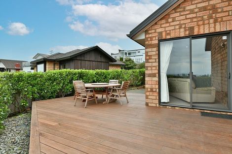 Photo of property in 51 The Ritz, Orewa, 0931