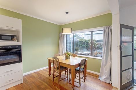 Photo of property in 45 Waverley Street, Waipawa, 4210