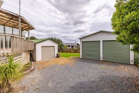 Photo of property in 10 Yorke Road, Haruru, 0204