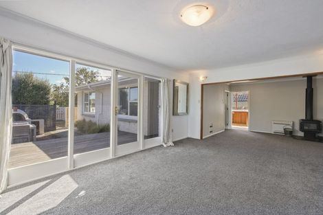 Photo of property in 3 Fairford Street, Bishopdale, Christchurch, 8053