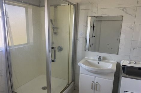 Photo of property in 2 Tennessee Avenue, Mangere East, Auckland, 2024