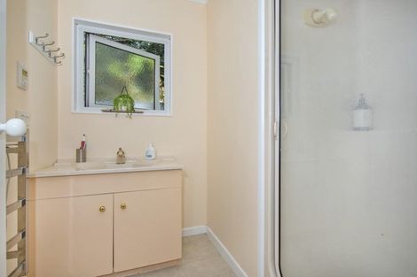 Photo of property in 10 Saint Andrews Place, Te Kamo, Whangarei, 0112