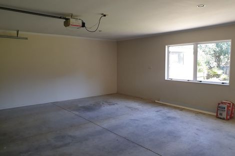 Photo of property in 9 Bocage Lane, West Harbour, Auckland, 0618