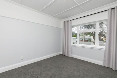 Photo of property in 4 Burnham Street, Petone, Lower Hutt, 5012