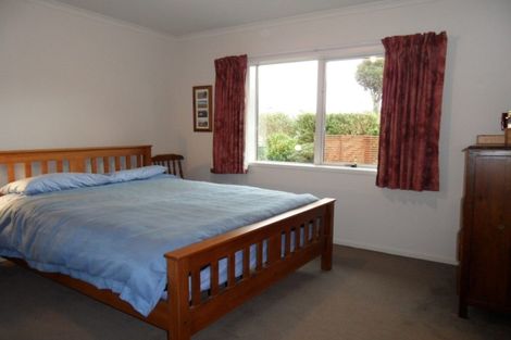 Photo of property in 124 Ferry Road, Edendale, 9825