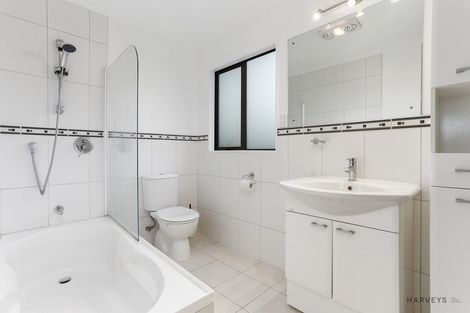 Photo of property in 212 Shaw Road, Oratia, Auckland, 0604