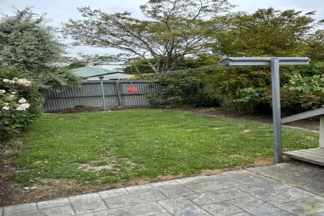 Photo of property in 1/20 Winters Road, Redwood, Christchurch, 8051