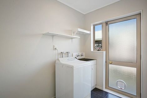 Photo of property in 3 Hilliard Place, Leamington, Cambridge, 3432