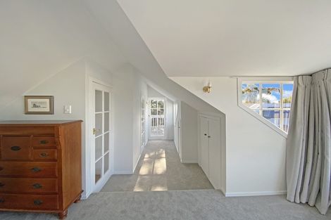 Photo of property in 19 St Aubyn Street, Devonport, Auckland, 0624