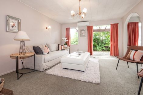 Photo of property in 2/505 Southland Road, Hastings, 4122