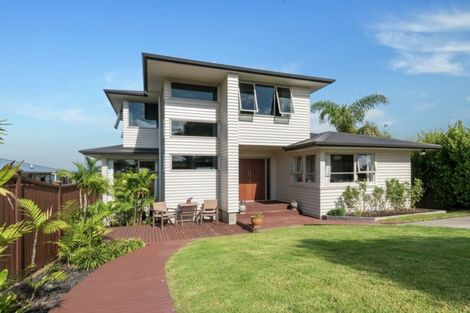 Photo of property in 59 Litten Road, Cockle Bay, Auckland, 2014
