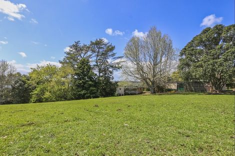 Photo of property in 329 Clifton Road, Whitford, Howick, 2571