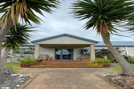 Photo of property in 15 Springbok Avenue, Whitianga, 3510
