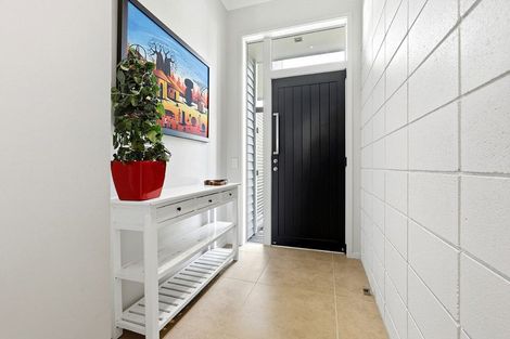 Photo of property in 12 Parkside Drive, Orewa, 0931