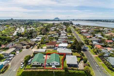 Photo of property in 1b London Place, Judea, Tauranga, 3110