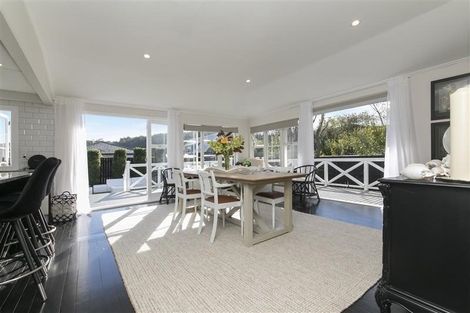 Photo of property in 2 Alice Street, Riverhead, 0820