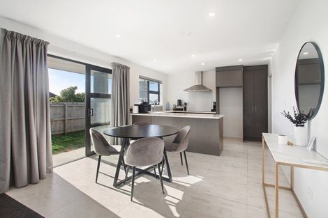 Photo of property in 1 Poutawa Lane, Clarks Beach, 2122