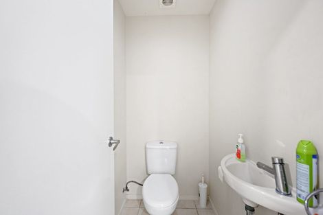 Photo of property in 2/5a Opoia Road, Hamilton East, Hamilton, 3216