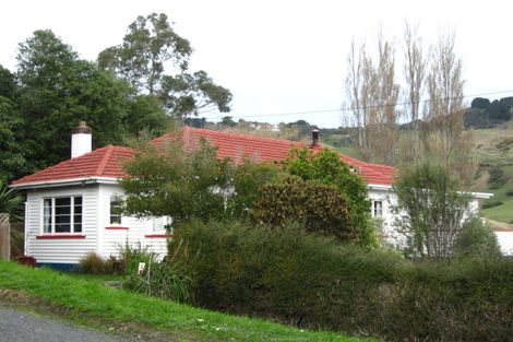 Photo of property in 10 Marett Street, Macandrew Bay, Dunedin, 9014