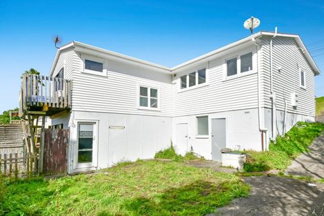 Photo of property in 579 East Coast Road, Browns Bay, Auckland, 0630