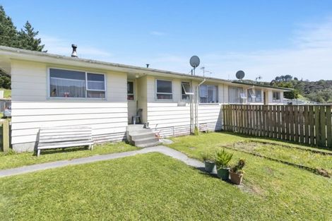 Photo of property in 35b Stockdale Street, Wainuiomata, Lower Hutt, 5014