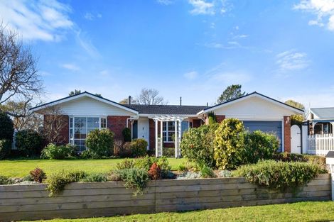 Photo of property in 293 Mangorei Road, Merrilands, New Plymouth, 4312
