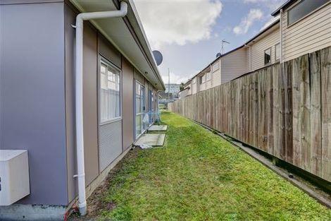 Photo of property in 4/20 Lorne Street, Melville, Hamilton, 3206